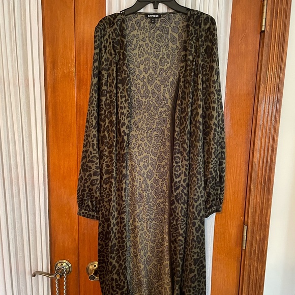 Express Cheetah Print Coverup - Picture 1 of 4